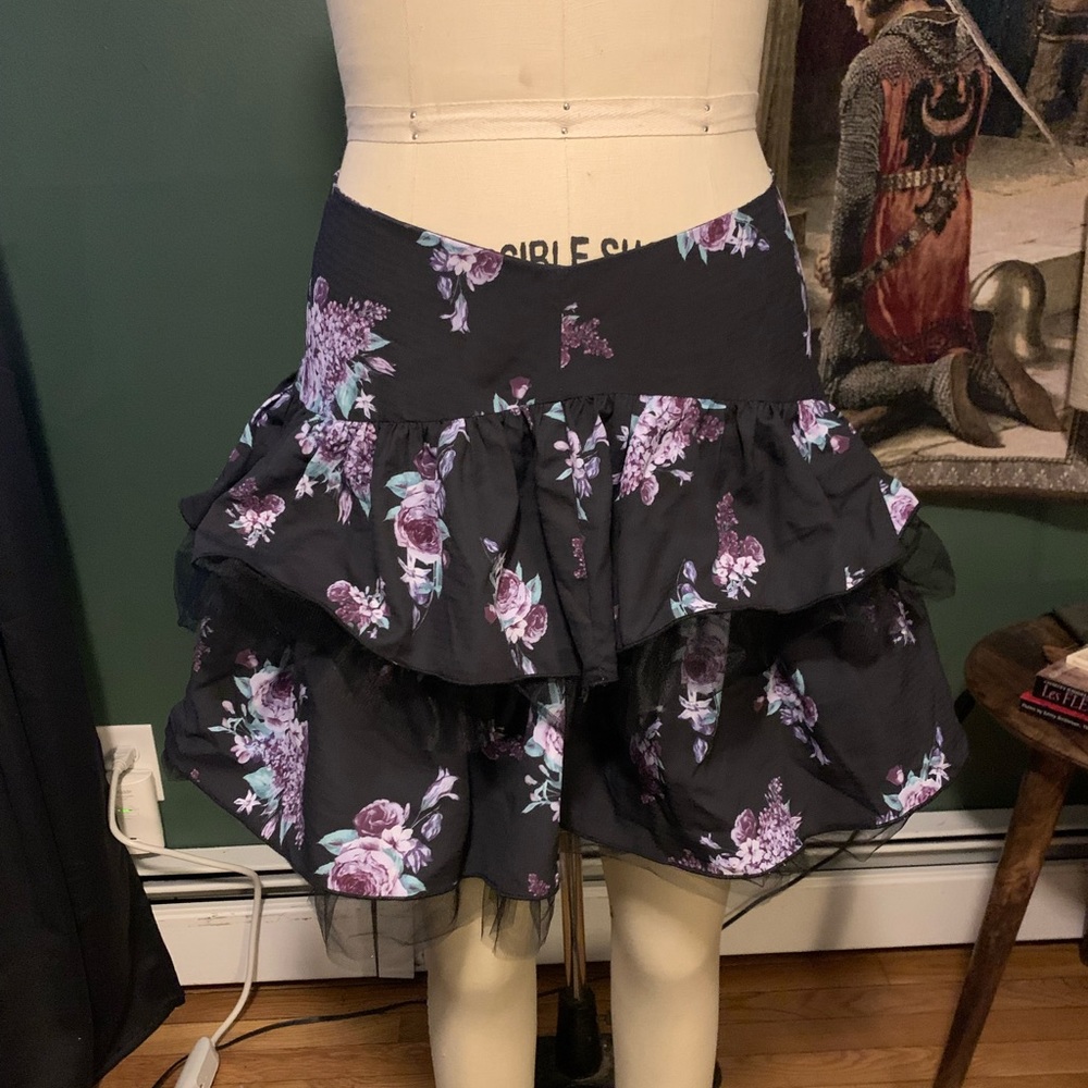 Dolls Kill/ House of Widow Thorns and Thistles Tiered Floral Mini Skirt NWT